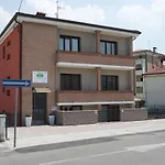 Le Terrazze 3* Φεράρα